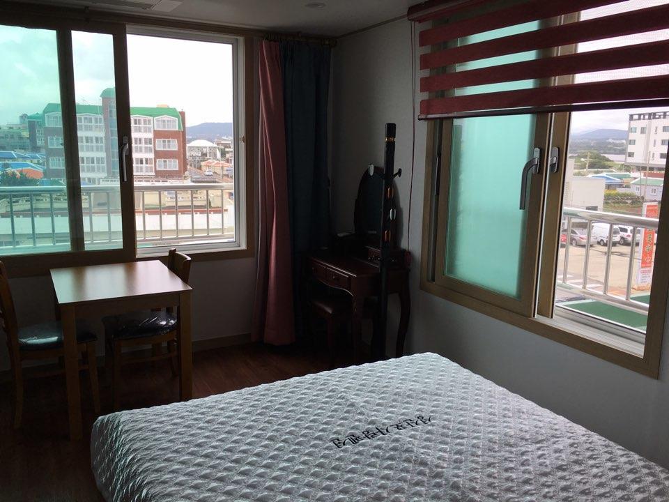 Seongsanpo Love Pension Seogwipo Extérieur photo